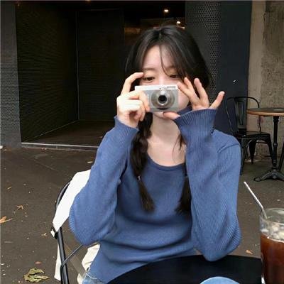 坡道上的红屋顶